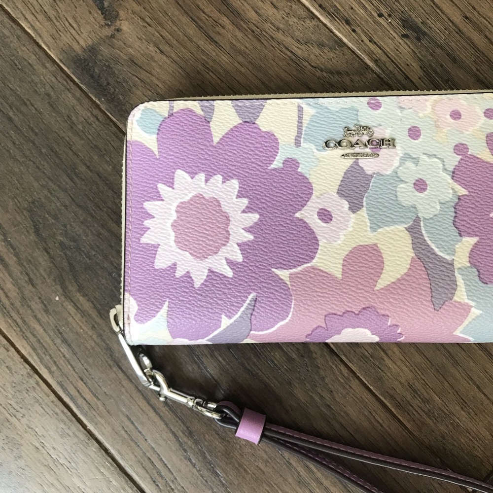 Coach Long Zip Around Wallet Purple Floral Print, Coated Canvas / Leather CBN95 - Picture 2 of 16